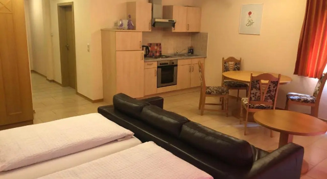 Апартаменты Hotel Berghof