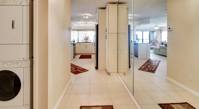 Land's End 201 Building 10 Beachfront/updated Corner Unit!!