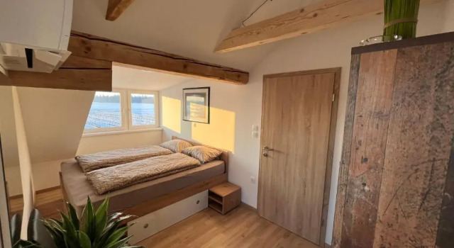 Apartma AJJA, Забронировать Отель Отели Среднесловенского региона 5 звезд, 5*