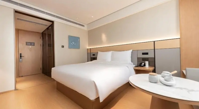 Ji Hotel Nanjing Pukou Hongyang Plaza