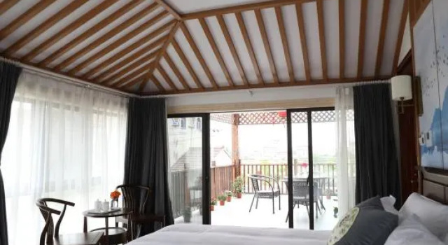 Люкс Shanghai Liyuan Jiashe Boutique Homestay