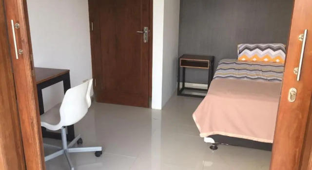 Odessa 1 - Ten minutes to Malioboro, Prenota Hotel Baturetno Yogyakarta