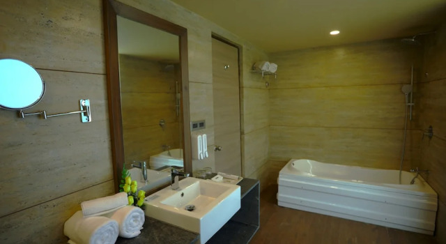 Люкс Renest Gandhidham