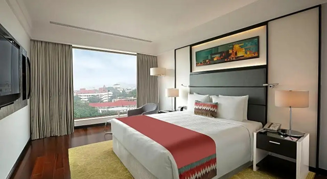 Клубный номер Standard Crowne Plaza Pune City Centre by IHG