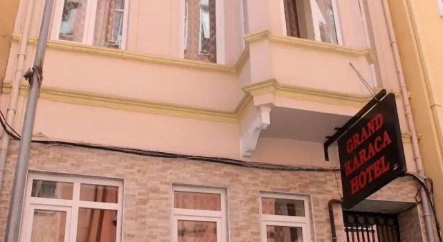 Grand Karaca Hotel, Забронировать Отель Отели Стамбула с парковкой, рядом с City's Nisantasi, Парковка