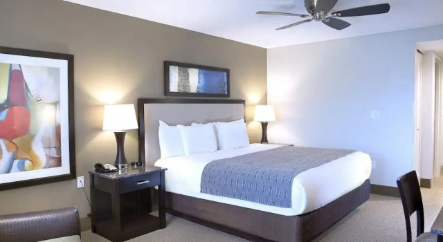 Двухместный номер Deluxe Isle of Capri Casino Hotel Boonville & Casino - A Caesars Rewards Destination