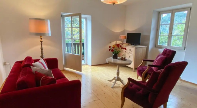 APARTMENT im garten 9, Забронировать Апартаменты/квартира Отели Гаргаццоне с парковкой, Парковка