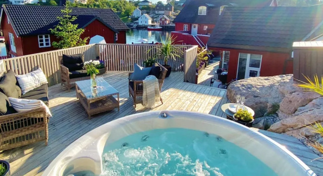 Коттедж 4 Star Holiday Home in Averoy