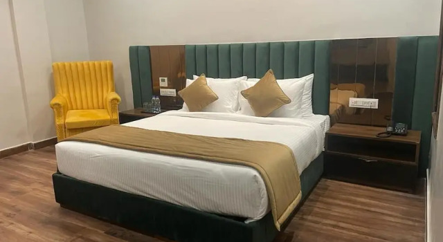 Номер Executive The Signet Royale Bathinda PB