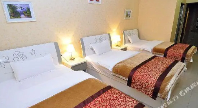 Dongrui Business Hotel, Rezerwuj Hotel Hotele w Kunming z parkingiem, Parking