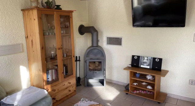 House Am Walde Dobbertin 26610, Забронировать Отель Отели Мекленбургское поозёрье с парковкой, Парковка
