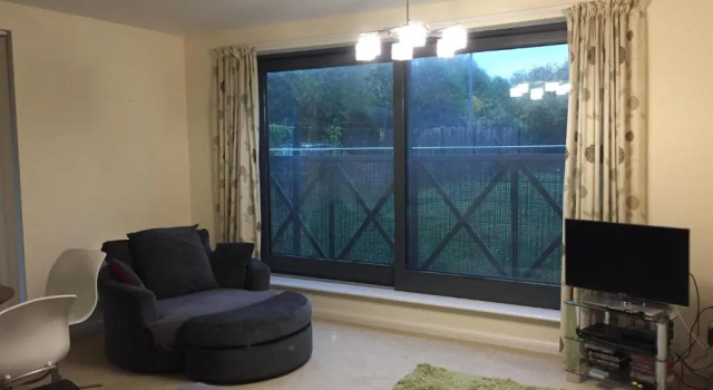 Flat 2, Prenota Hotel Street 