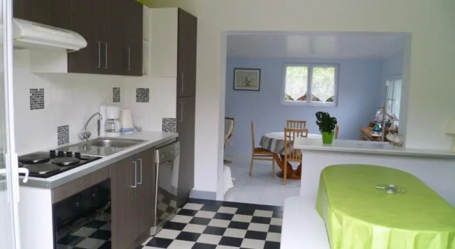 Gîte Des 2 Palmiers, Book Apartment  
