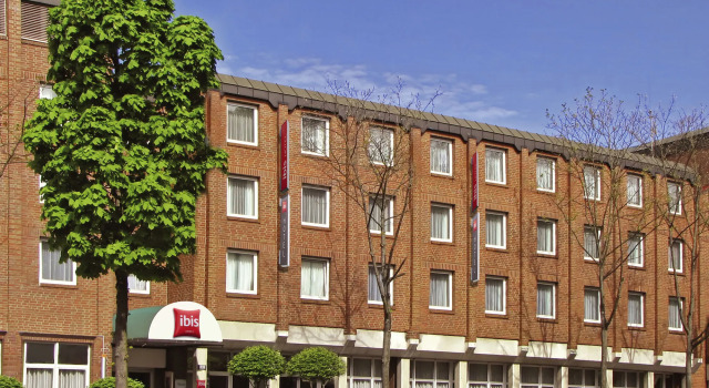 ibis Paderborn City, Забронировать Отель Борн Падерборн, рядом с Центральный вокзал Падерборна