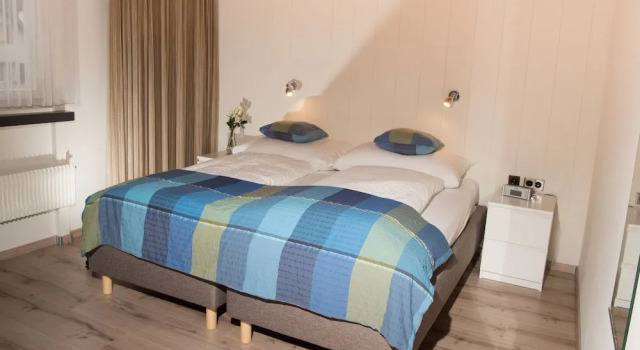 Hotel Garni Rösslipost, Забронировать Отель Отели кантона Швица с парковкой, Парковка