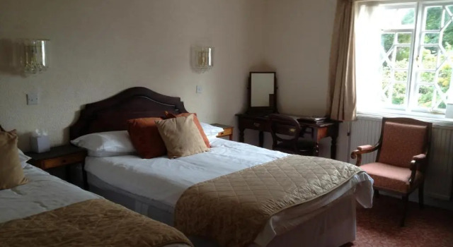 Семейный номер Standard Royal Glen Hotel