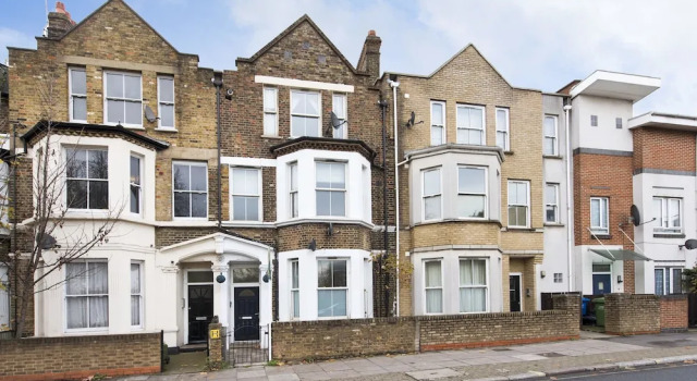 Lovely 1BR Flat Overlooking Southwark Park, Забронировать Отель Саутворк Лондон, рядом с Лесной массив «Раша-Док»
