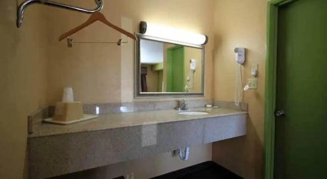 Номер Standard Holiday Terrace Motel