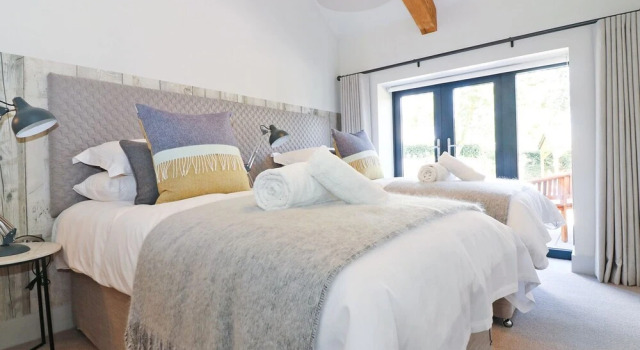 Long House, Boskensoe Barns, Забронировать Отель Отели Англии 3 звезды, 3*