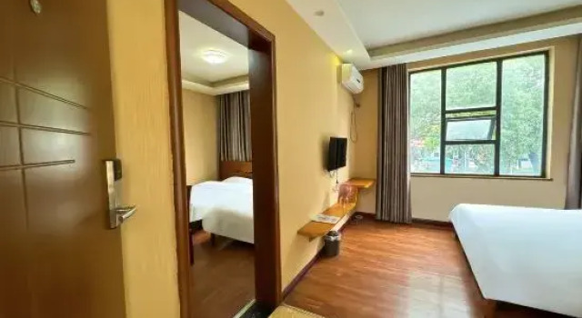 Люкс Tiantian Boutique Hotel