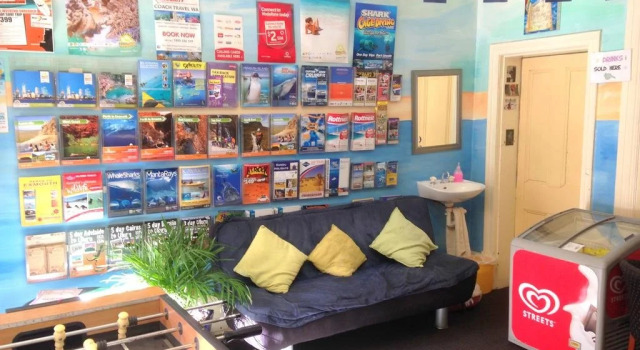 Pirates Backpackers - Hostel, Book Hostel / Vandrerhjem Hostels i Perth, Hostel / Vandrerhjem