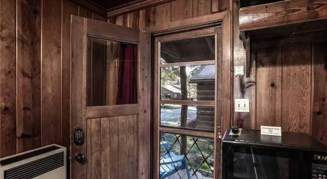Apache Village 7, Queen Bed, Midtown, Sleeps 2, Varaa Hotelli Ruidoso New Mexico