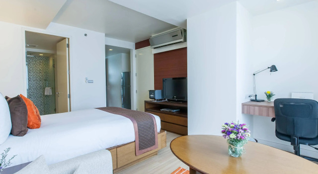 Oakwood Residence Sukhumvit 24 Bangkok