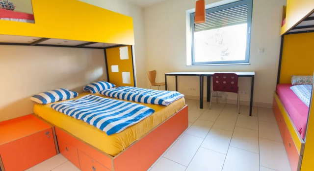 Номер Standard Simbol Hostel & Rooms with Free Private Parking