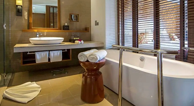 Номер Deluxe с видом на сад Pullman Luang Prabang