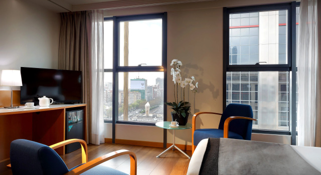 Hotel Exe Plaza