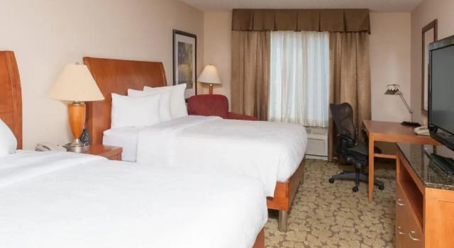 Четырёхместный номер Standard Wingate by Wyndham St. Paul/Oakdale/Woodbury