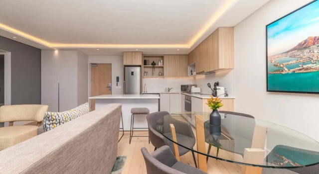 Modern and Bright 1BD APT in Sunny Sea Point, Забронировать Апартаменты/квартира Апартаменты Cape Peninsula, Апартаменты/квартира