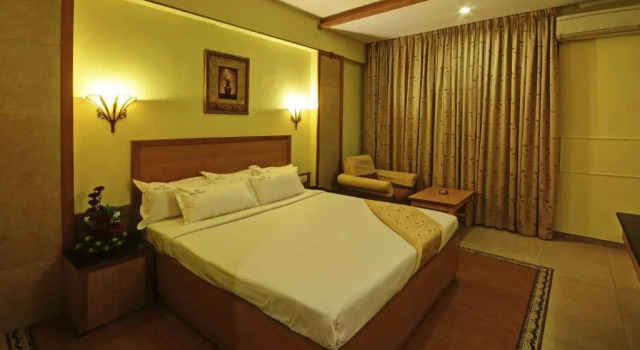 Номер Luxury Hotel Roopa