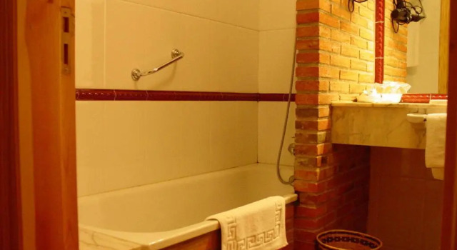 Трёхместный номер Standard Hotel Gavitu