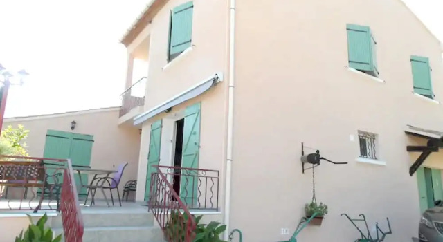 Villa With 4 Bedrooms in Sommières, With Private Pool, Enclosed Garden and Wifi, Buchen Sie Villa Villen in Gard, Villa