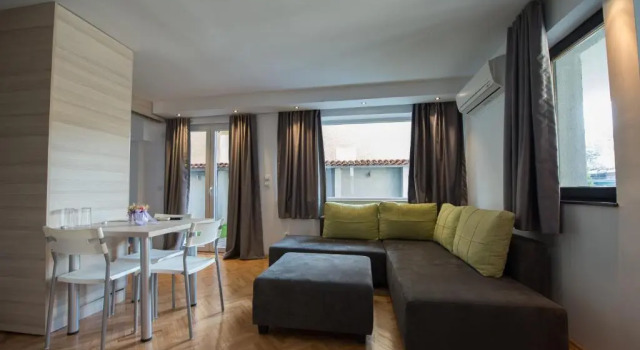 Monolocale Theatre Apartments