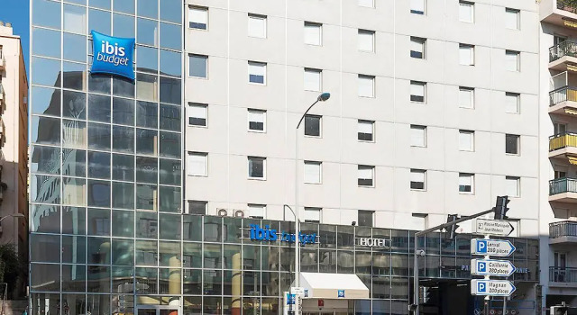 Семейный номер Standard ibis budget Nice Californie Lenval