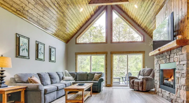 11 Mi to State Park: Home w/ Dock in Mill Spring!