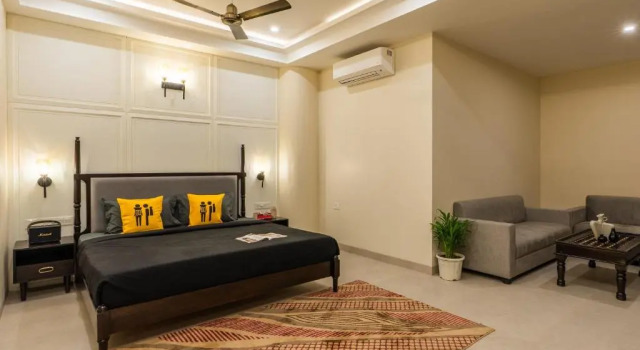 The Hosteller Bam Jaipur, Hawa Mahal, Забронировать Хостел Отели штата Раджастхана с парковкой, Парковка