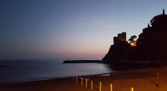 Апартаменты Dume Cosy Apt - Central - Near the Beach with A.C.