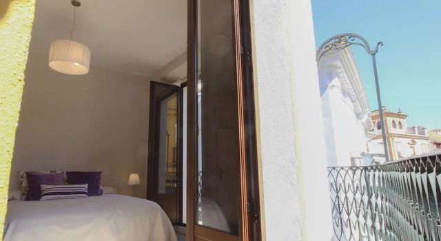Deluxe Apartment with Giralda views
