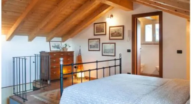 Holiday Home Vista Lago, Book Hotel Hotels in Cernobbio with Parking, Parking