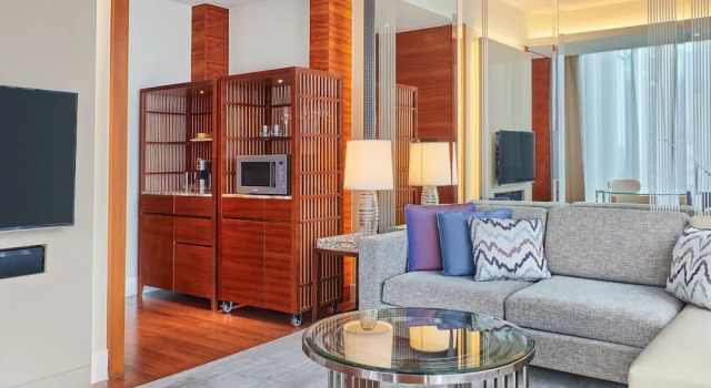 Люкс Grand с 2 комнатами Grand Hyatt Manila