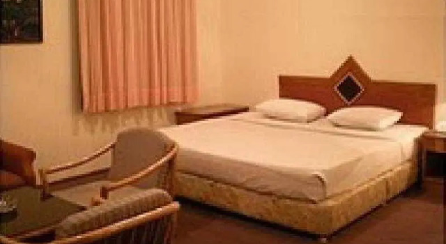 Royal Dago, Book Hotel Bandung West Java