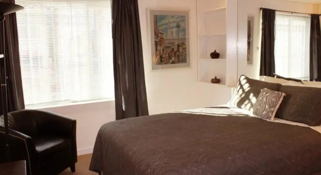 Студия Inner Sunset Studio Holiday