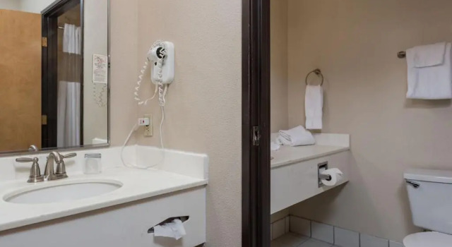 Четырёхместный номер Deluxe Seagrass Oceanfront Inn