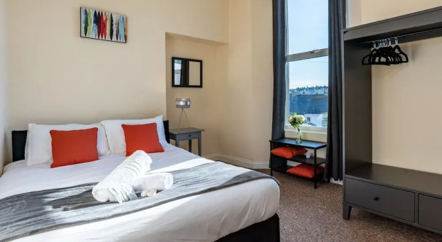 Апартаменты Classic Ford Park Apartment