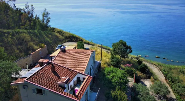 Студия Tenuta Petreria 1 con accesso diretto al mare