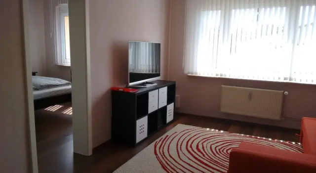 2-zimmer-parterrewohnung WF, Prenota Hotel Lipsia Sassonia, vicino a Stazione Leipzig-Leutzsch