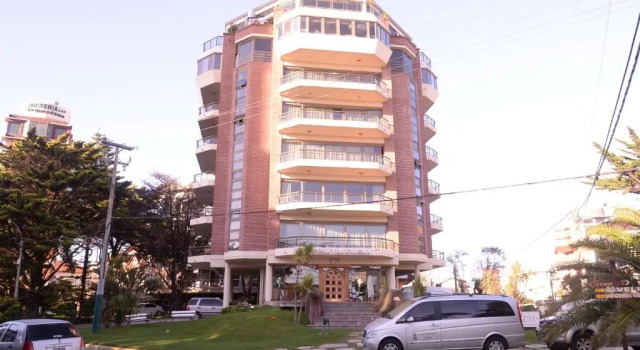 Hosteria Tequendama Classic & Resort, Забронировать Курортный отель Вилья-Хесель Атлантическое побережье аргентины